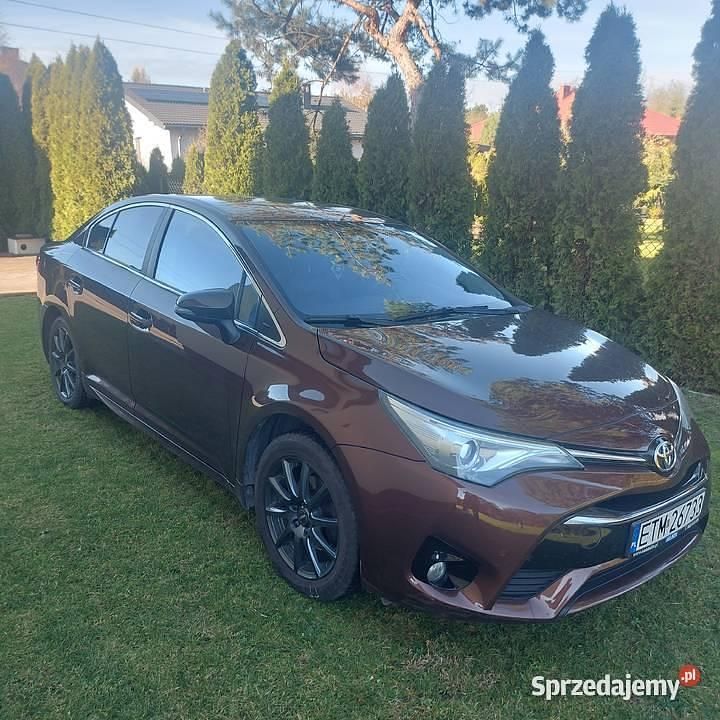Brązowy Używany 2015 Toyota Avensis Sedan/Limuzyna | 41 000 zł (Uczciwa cena) - Obraz 1/4