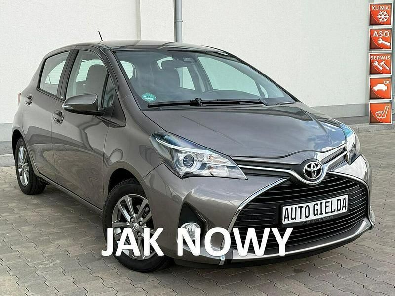 Używany Toyota Yaris 99 KM (72 kW) 2016 Brązowy Hatchback