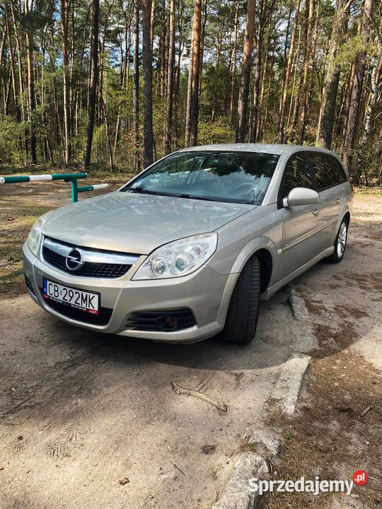 Używany 2006 Opel Vectra Kombi | 9000 zł (Uczciwa cena) - Obraz 1/4