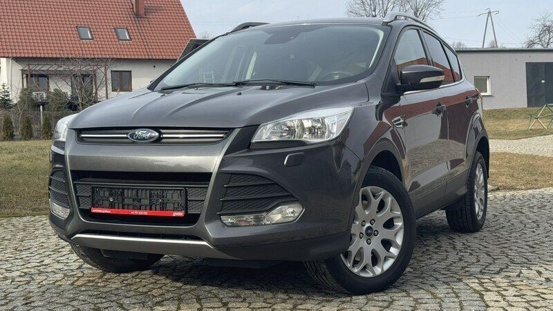 Szary Używany 2015 Ford Kuga SUV | 47 900 zł (Dobra cena) - Obraz 1/4