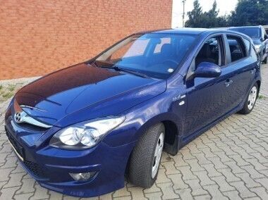 Fioletowy Używany 2011 Hyundai i30 Hatchback | 17 800 zł (Dość drogi) - Obraz 1/4