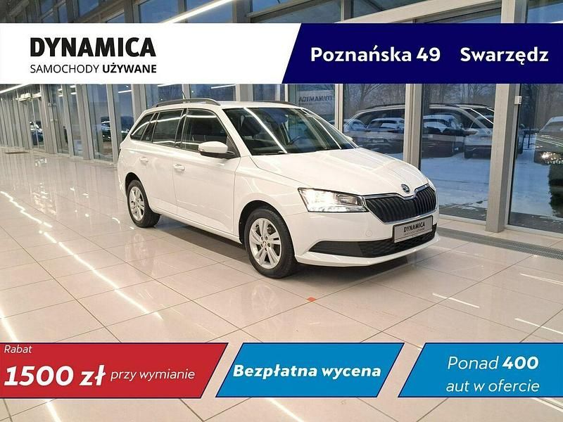 Biały Używany 2022 Skoda Fabia Ambition Kombi | 54 500 zł (Drogi) - Obraz 1/4