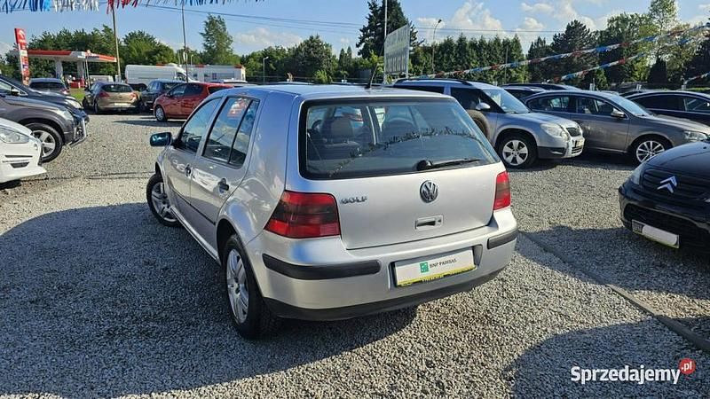 Używany VW Golf IV 75 KM (55 kW) 2001 Szary (metalik, perła) Hatchback
