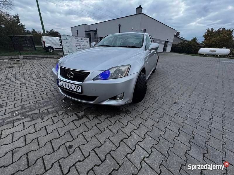 Używany Lexus IS220d 2007 Srebrny Sedan/Limuzyna