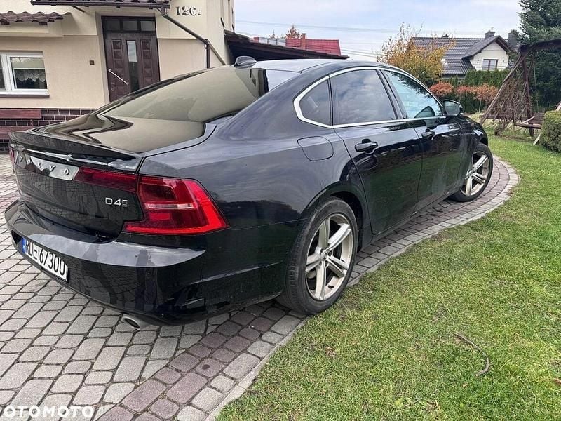 Używany Volvo S90 2018 Czarny Sedan/Limuzyna