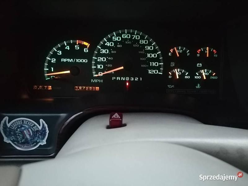 Używany Cadillac Escalade 2000 Czarny SUV