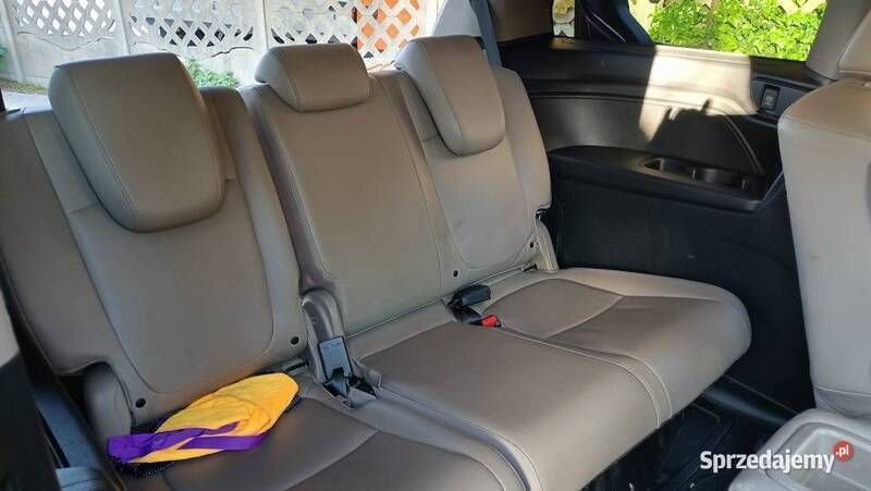 Używany Honda Odyssey 280 KM (205 kW) 2018 Bordowy Minivan