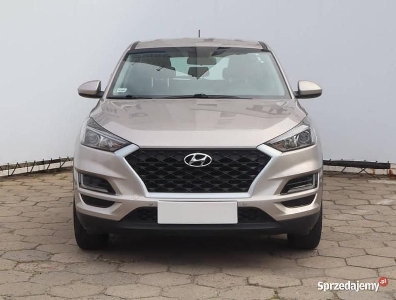 Beżowy Używany 2018 Hyundai Tucson SUV | 68 999 zł (Dobra cena) - Obraz 1/4