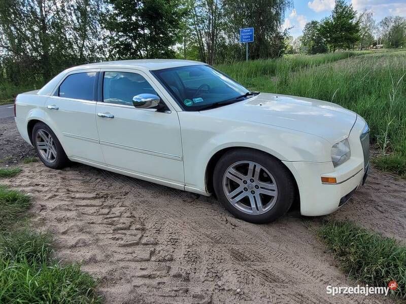 Używany 2007 Chrysler 300C | 20 500 zł - Obraz 1/4