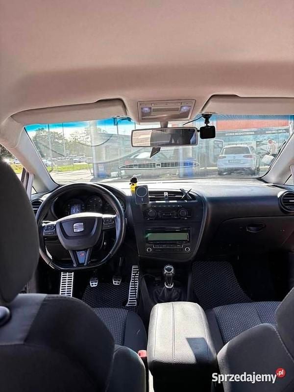 Używany Seat Leon 2012 Szary Hatchback