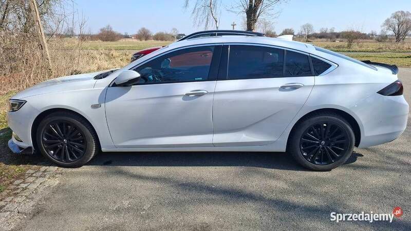 Używany Opel Insignia Sport 170 KM (125 kW) 2017