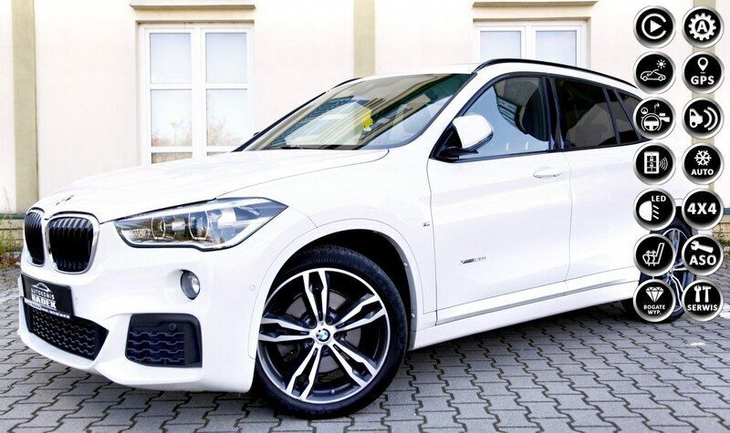 Biały Używany 2017 BMW 130 Hatchback | 88 900 zł - Obraz 1/4