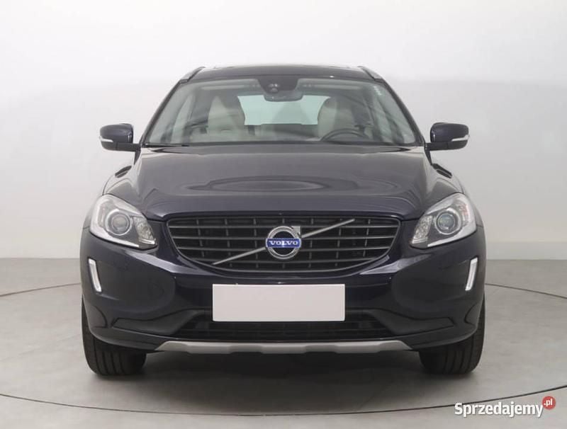 Szary Używany 2016 Volvo XC60 SUV | 74 999 zł (Super Cena) - Obraz 1/4