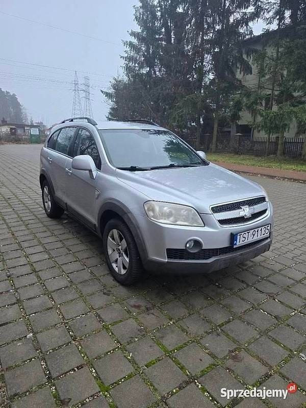 Srebrny Używany 2006 Chevrolet Captiva SUV | 12 900 zł (Uczciwa cena) - Obraz 1/4