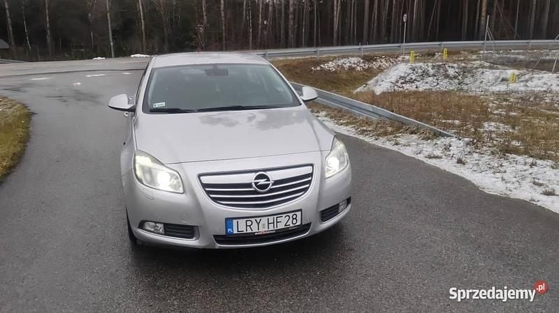 Używany Opel Insignia 2008 Srebrny Hatchback