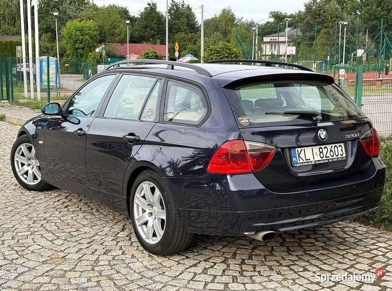 Używany 2007 BMW 320 Kombi | 16 999 zł (Uczciwa cena) - Obraz 1/4