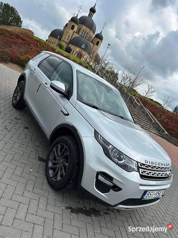 Srebrny Używany 2019 Land Rover Discovery Sport SUV | 74 900 zł (Dobra cena) - Obraz 1/4