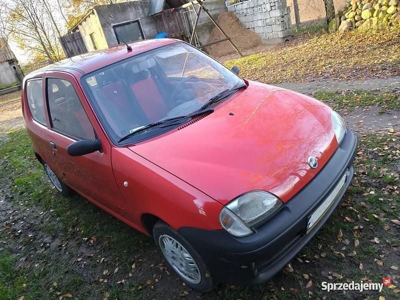 Czerwony Używany 2003 Fiat Seicento Hatchback | 4700 zł - Obraz 1/4