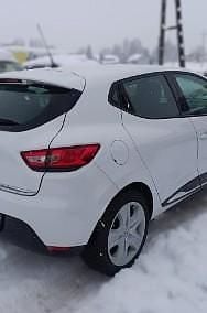 Używany Renault Clio IV LIMITED 73 KM (53 kW) 2016 Biały Hatchback