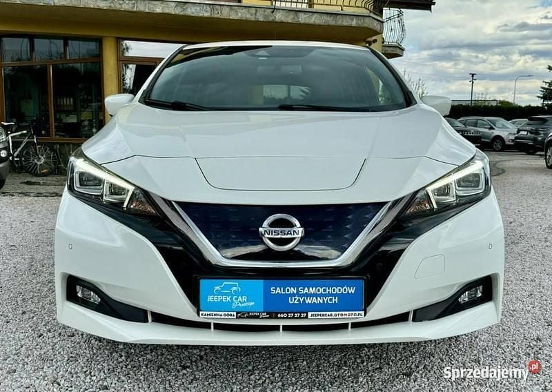 Biały Używany 2019 Nissan Leaf Tekna Hatchback | 63 900 zł - Obraz 1/4