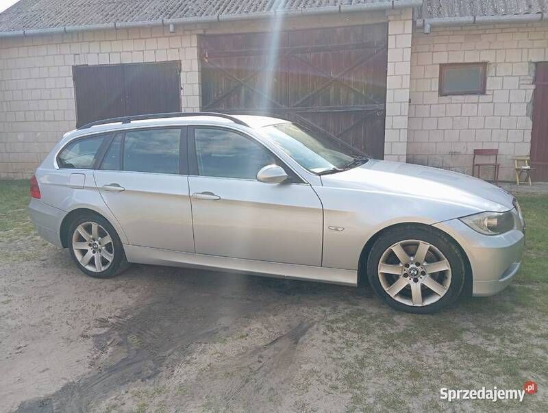 Używany BMW 330 2006