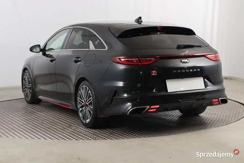 Używany Kia ProCeed GT 204 KM (150 kW) 2019 Czarny Kombi