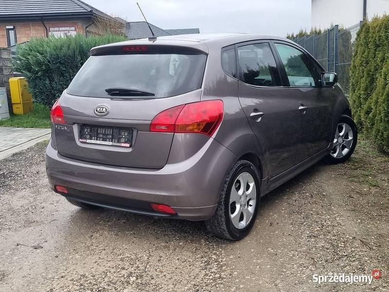 Używany Kia Venga 2011 Grafitowy Hatchback