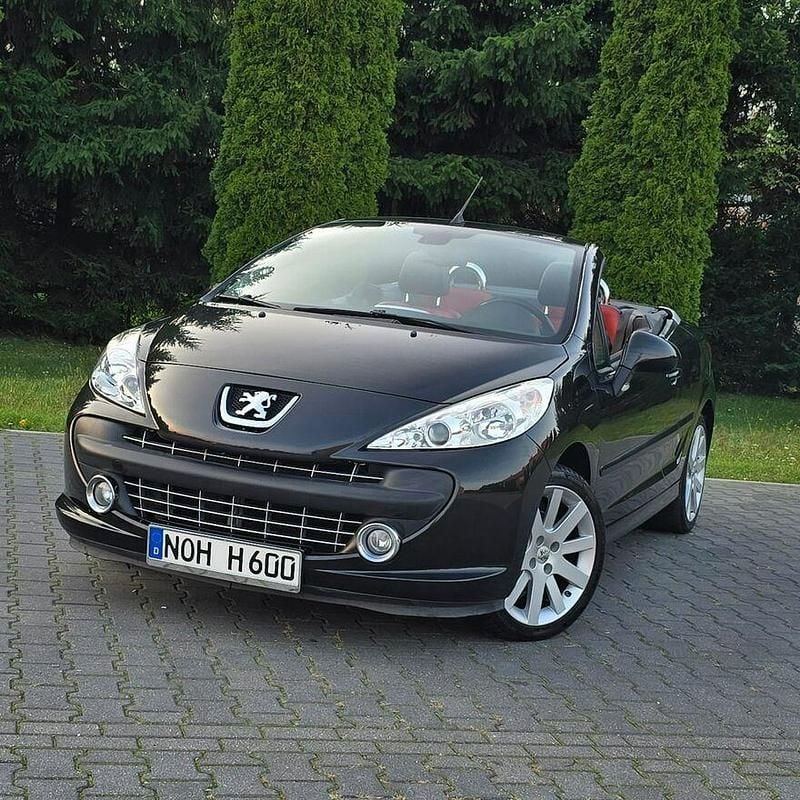 Czarny Używany 2007 Peugeot 207 CC Kabriolet | 13 900 zł (Uczciwa cena) - Obraz 1/4
