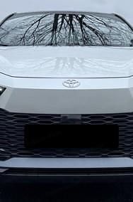 Nowe Toyota C-HR Executive 223 KM (164 kW) 2025 Biały SUV