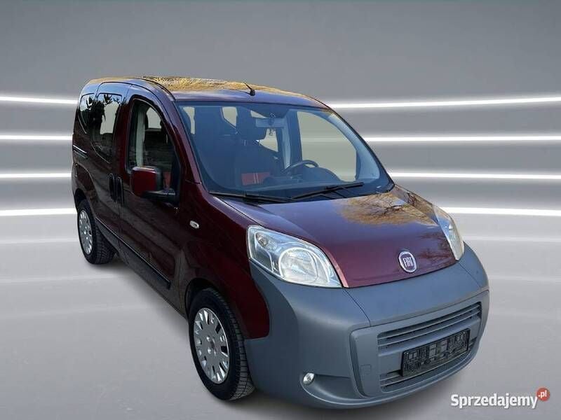 Używany 2013 Fiat Qubo Trekking Minivan | 15 800 zł - Obraz 1/4