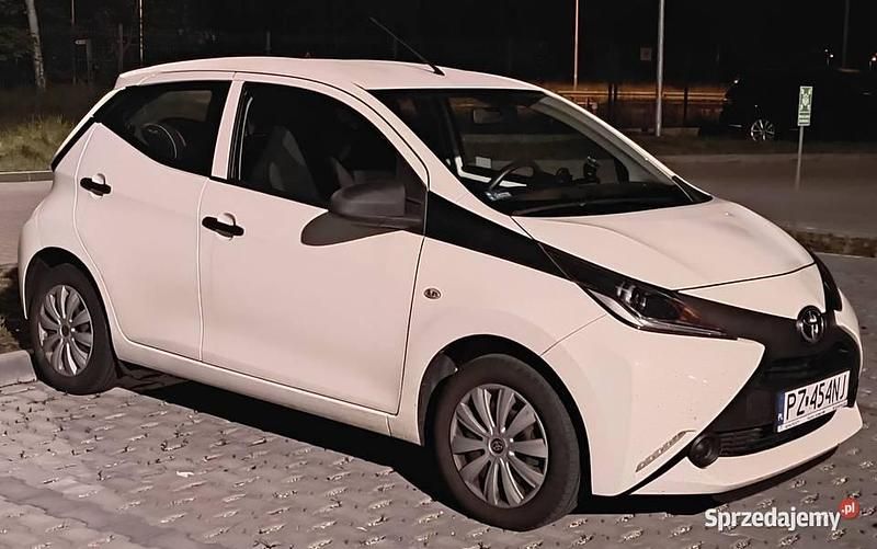 Używany 2017 Toyota Aygo Hatchback | 26 900 zł (Dobra cena) - Obraz 1/4
