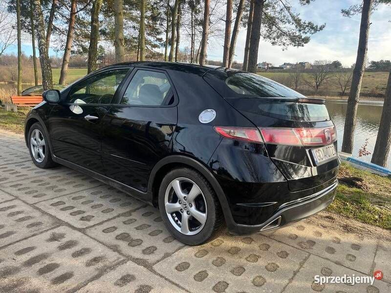 Używany Honda Civic 100 KM (73 kW) 2009