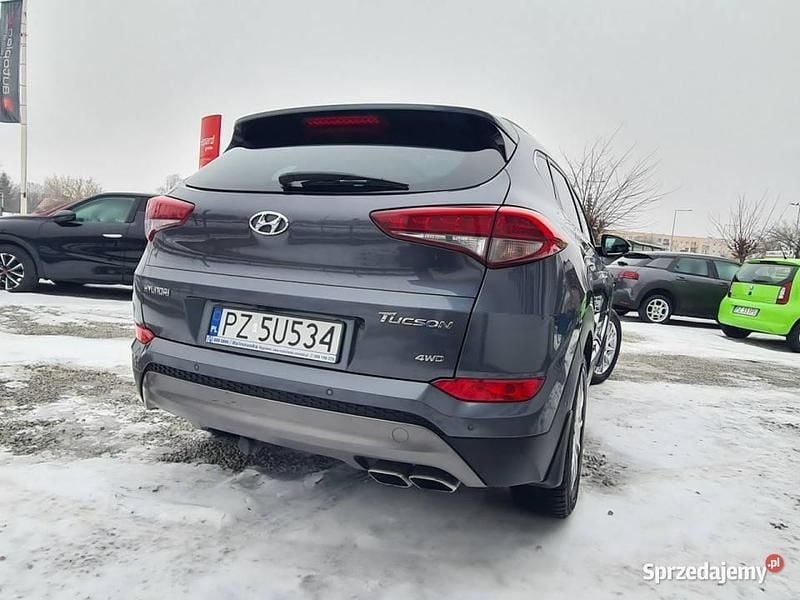 Używany Hyundai Tucson 185 KM (136 kW) 2015 Szary (metalik) SUV