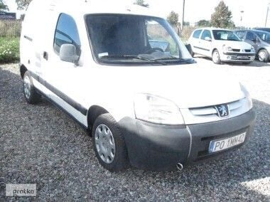 Biały Używany 2007 Peugeot Partner Minivan | 6900 zł - Obraz 1/4