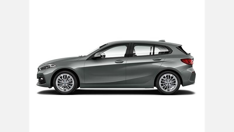 Używany BMW 118 Advantage 136 KM (100 kW) 2024 Szary skyscraper m metalizowany Hatchback