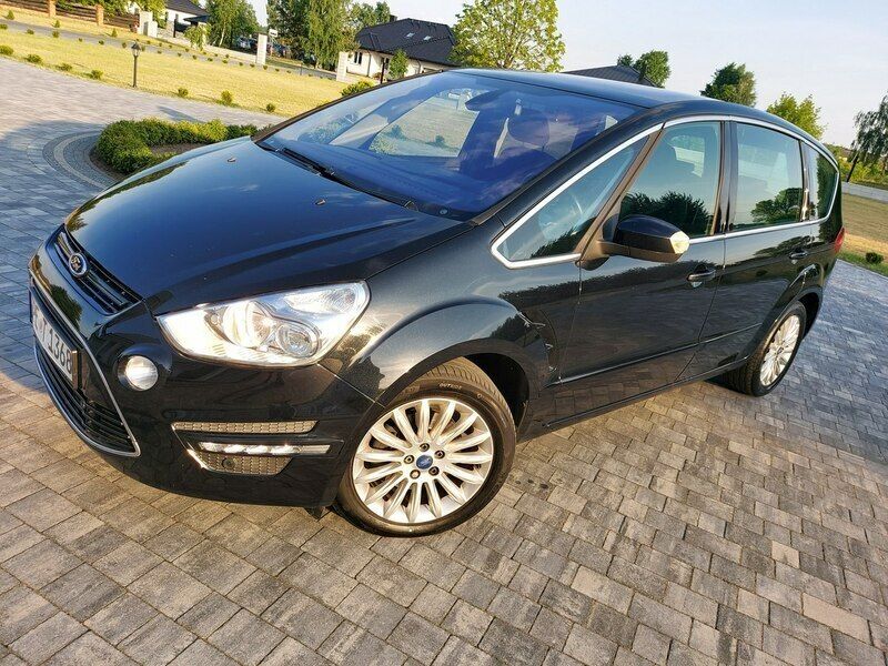 Czarny (metalik) Używany 2011 Ford S-MAX S Minivan | 28 900 zł (Uczciwa cena) - Obraz 1/4