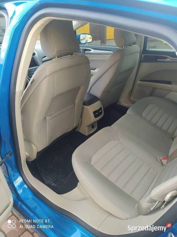 Używany Ford Fusion 2019 Niebieski Sedan/Limuzyna