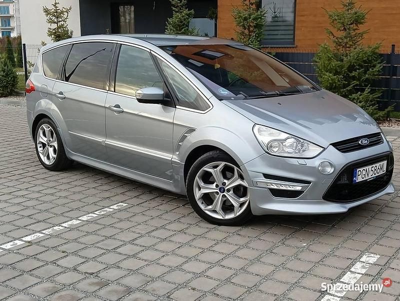 Szary Używany 2010 Ford S-MAX Titanium S Minivan | 33 900 zł (Uczciwa cena) - Obraz 1/4