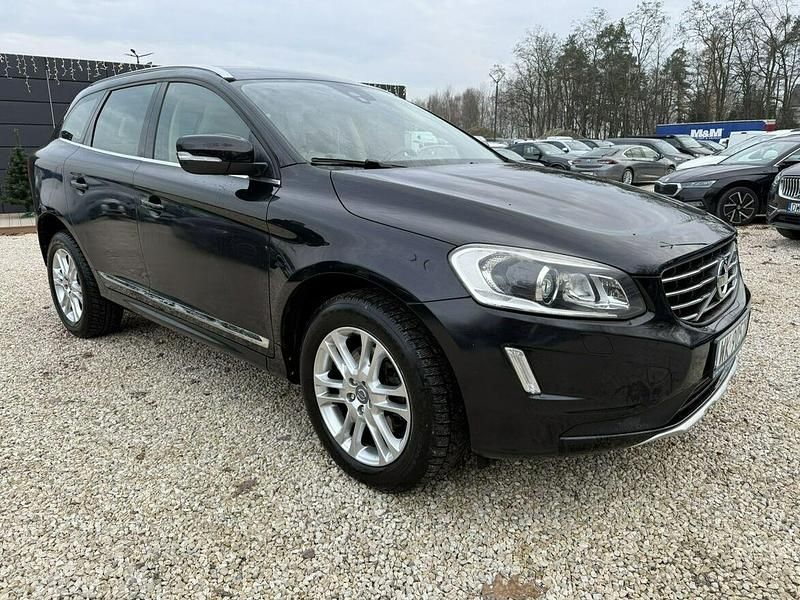 Czarny (metalik) Używany 2013 Volvo XC60 SUV | 57 800 zł (Super Cena) - Obraz 1/3