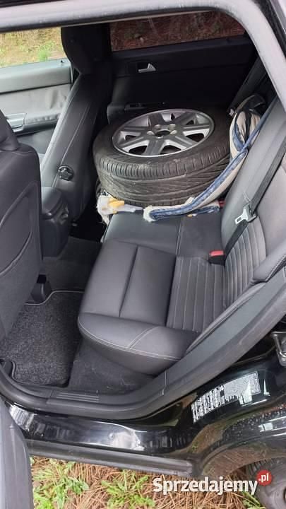 Czarny Używany 1996 Volvo V50 Kombi | 11 800 zł - Obraz 1/4