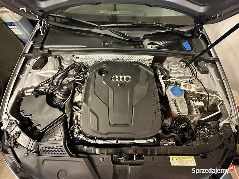 Używany Audi A4 2015 Srebrny Kombi