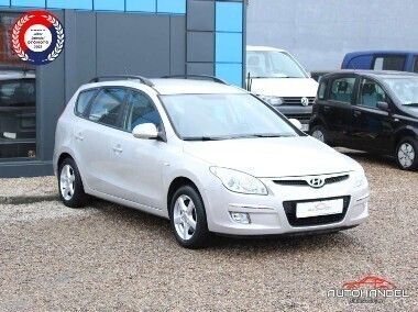 Inny kolor Używany 2009 Hyundai i30 Kombi | 13 900 zł (Uczciwa cena) - Obraz 1/4