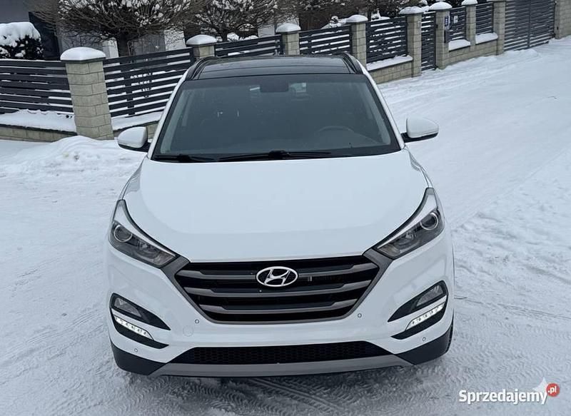 Biały Używany 2017 Hyundai Tucson SUV | 64 900 zł (Dobra cena) - Obraz 1/4