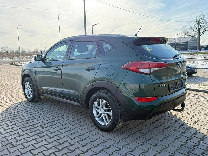 Używany Hyundai Tucson Style 136 KM (100 kW) 2017 Zielony ciemny SUV