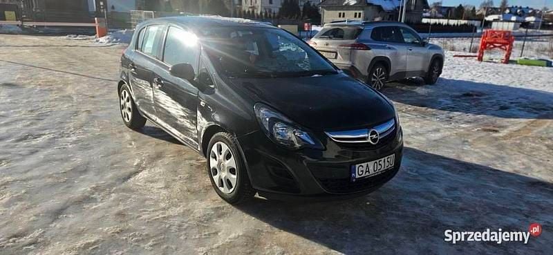 Czarny Używany 2013 Opel Corsa Hatchback | 18 499 zł (Dobra cena) - Obraz 1/4