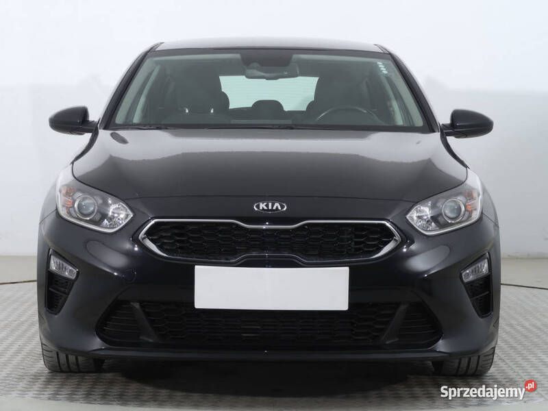 Czarny Używany 2021 Kia Ceed Hatchback | 71 499 zł (Uczciwa cena) - Obraz 1/4