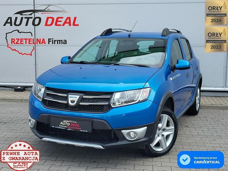 Niebieski Używany 2014 Dacia Sandero Stepway Hatchback | 21 700 zł (Uczciwa cena) - Obraz 1/4