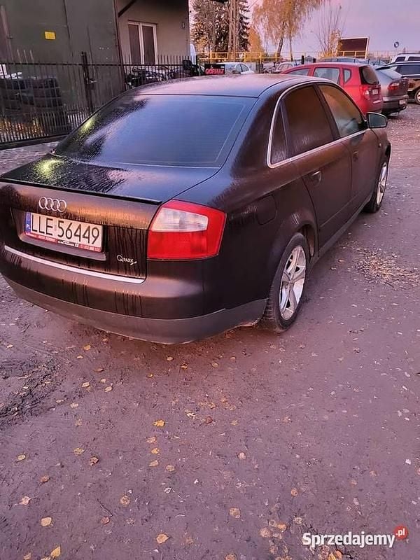 Używany Audi A4 2004 Czarny Sedan/Limuzyna
