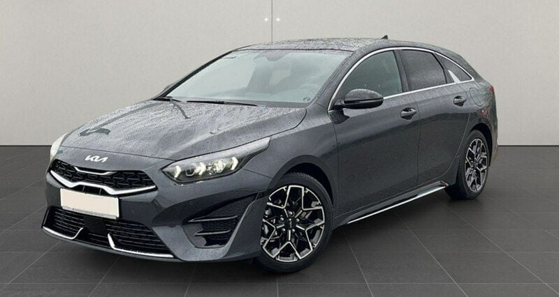 Używany Kia ProCeed GT-Line 140 KM (102 kW) 2024 Zielony Hatchback