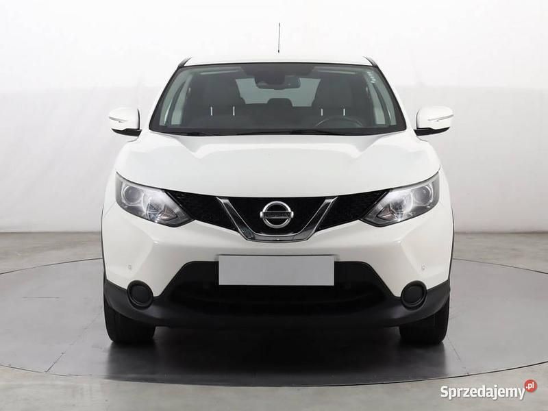 Biały Używany 2014 Nissan Qashqai SUV | 41 999 zł (Uczciwa cena) - Obraz 1/4